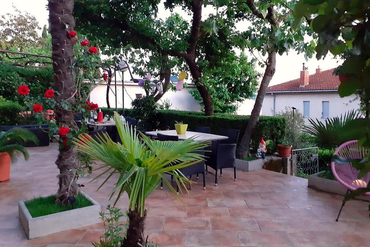 Apartments With Wifi Crikvenica - 5555 Exterior photo